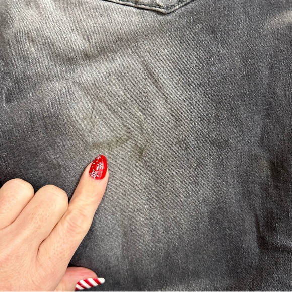 BOOHOO MAN SKINNY STRETCH RIP & REPAIR SELF FABRIC DENIM JEANS IN GREY 32 x 32” - Picture 13 of 14